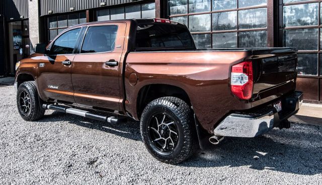 2016 TOYOTA TUNDRA CREWMAX PICKUP BROWN AUTOMATIC - Auto Masters of Carolinas