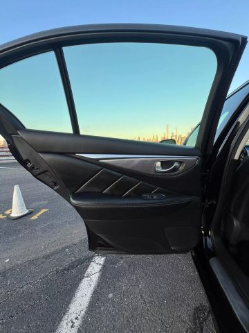 2016 Infiniti Q50 2.0t Premium Sedan 4d - Image 52