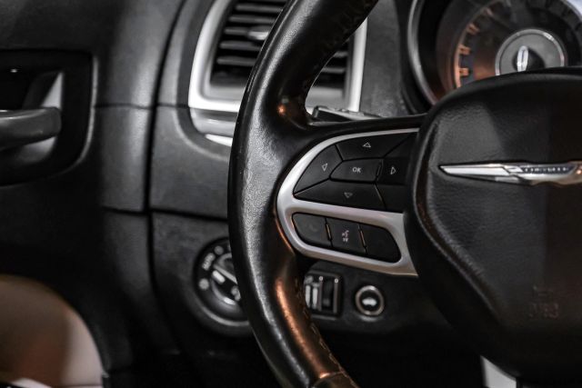 2020 Chrysler 300 300 Touring L Sedan 4d - Image 14
