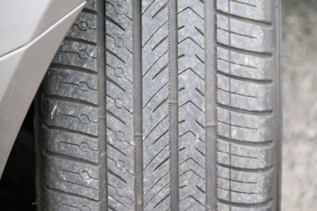 2012 Buick Lacrosse - Image 30