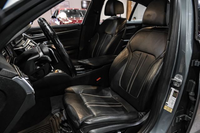 2017 Bmw 5 Series 530i Sedan 4d - Image 4