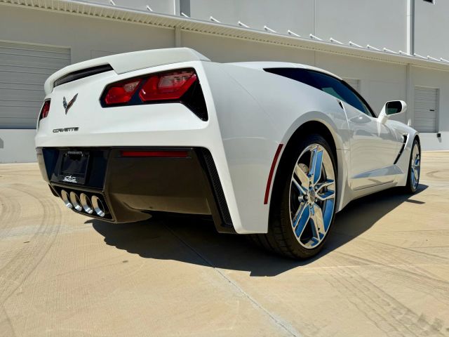 2016 Chevrolet Corvette - Image 13