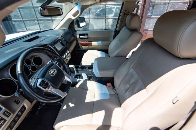 2014 TOYOTA SEQUOIA SUV WHITE AUTOMATIC - Auto Masters of Carolinas