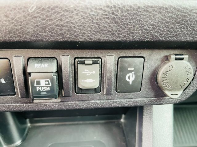2018 Toyota Tacoma Double Cab - Image 42