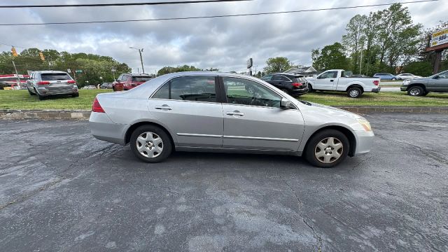 2007 Honda Accord - Image 4