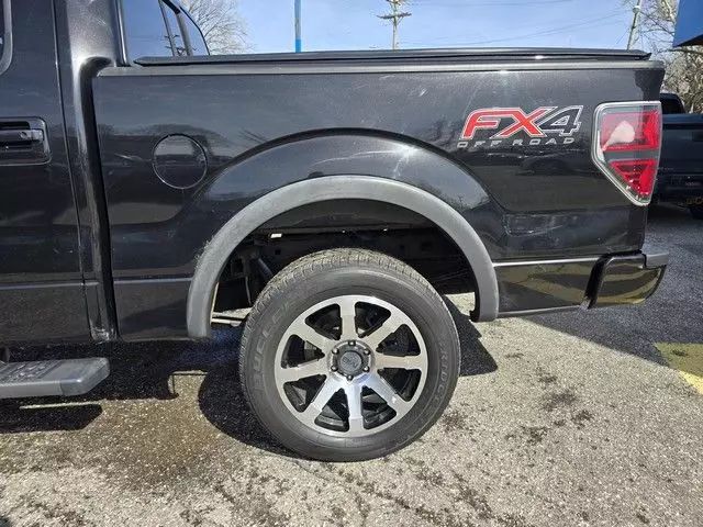 2012 Ford F150 Supercrew Cab - Image 4