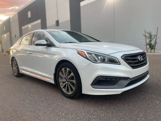 2015 Hyundai Sonata - Image 4