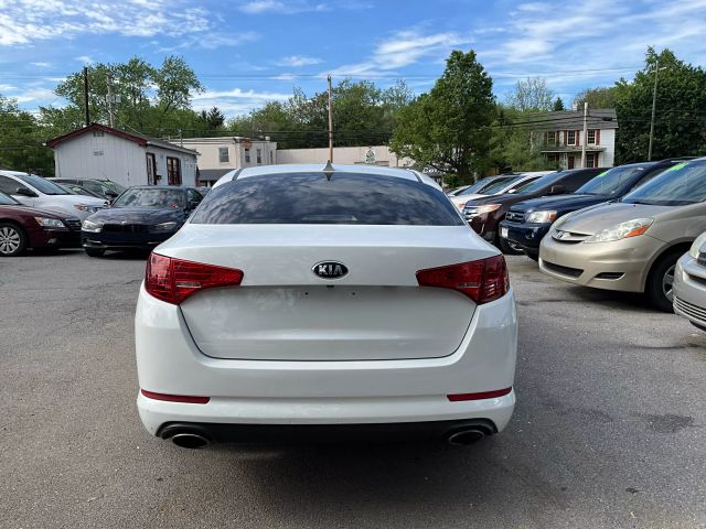 2013 Kia Optima - Image 7