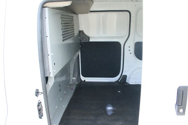 2017 Nissan Nv200 - Image 13