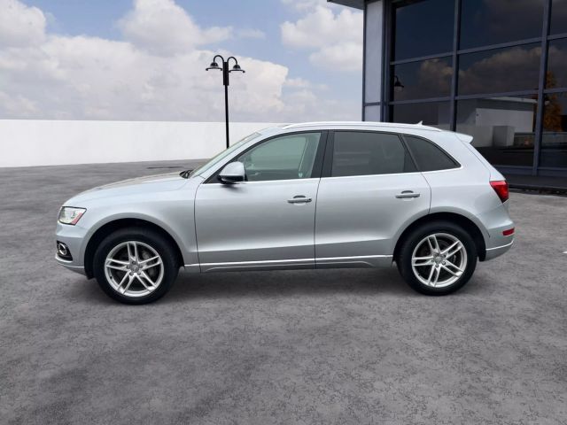 2016 Audi Q5 - Image 2