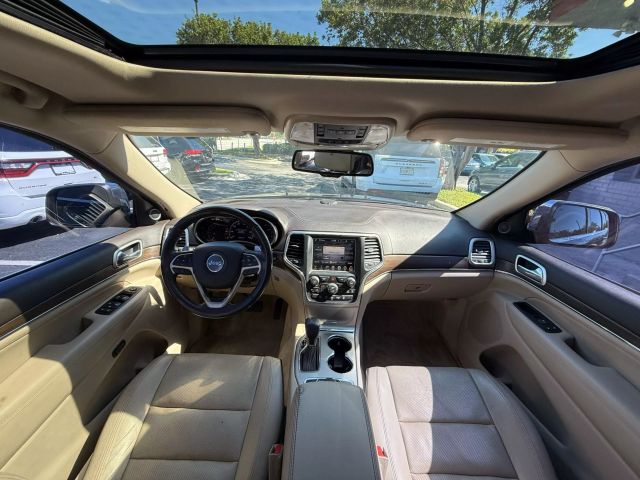 2016 Jeep Grand Cherokee - Image 10