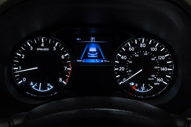 2016 Nissan Pathfinder Platinum Sport Utility 4d - Image 19