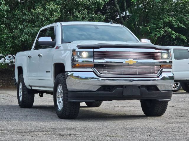 2016 Chevrolet Silverado 1500 Crew Cab - Image 3