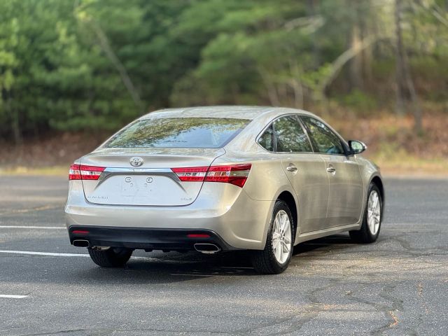 2013 Toyota Avalon Xle Sedan 4d - Image 5