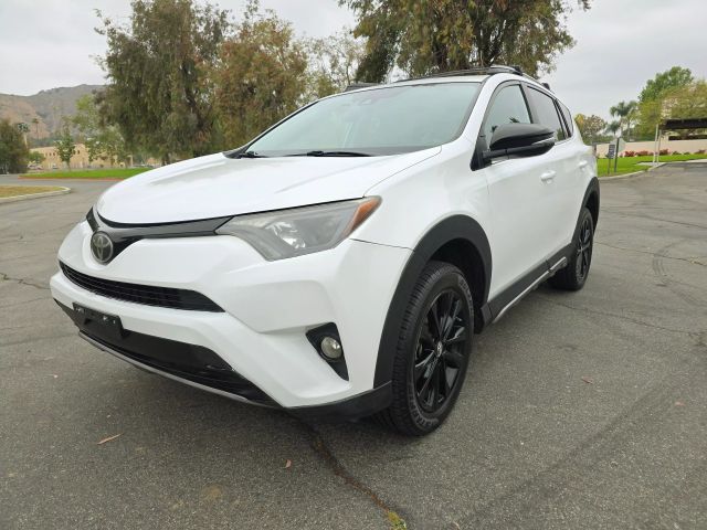 2018 Toyota Rav4 - Image 3