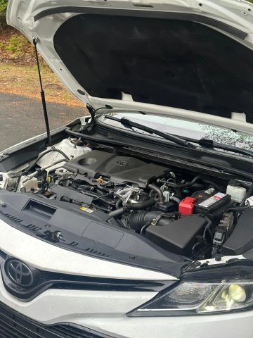 2019 Toyota Camry Le Sedan 4d - Image 17