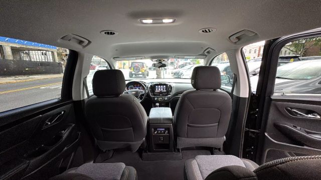 2021 CHEVROLET TRAVERSE SUV V6, 3.6 LITER LT SPORT UTILITY 4D
