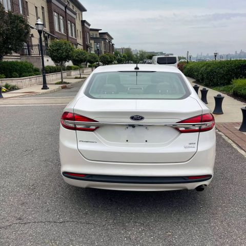 2018 Ford Fusion Se Sedan 4d - Image 6