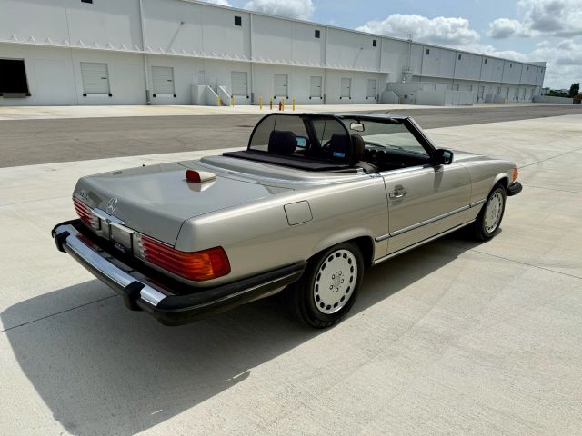 1987 Mercedes-benz 560 Series - Image 76