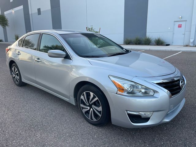 2013 Nissan Altima - Image 3