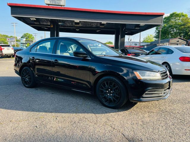 2017 Volkswagen Jetta - Image 7