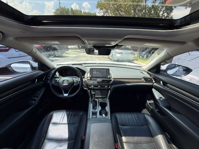 2018 Honda Accord - Image 9