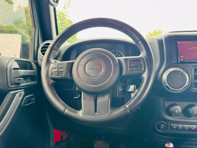 2015 Jeep Wrangler - Image 25