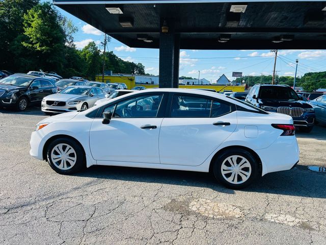 2020 Nissan Versa - Image 10