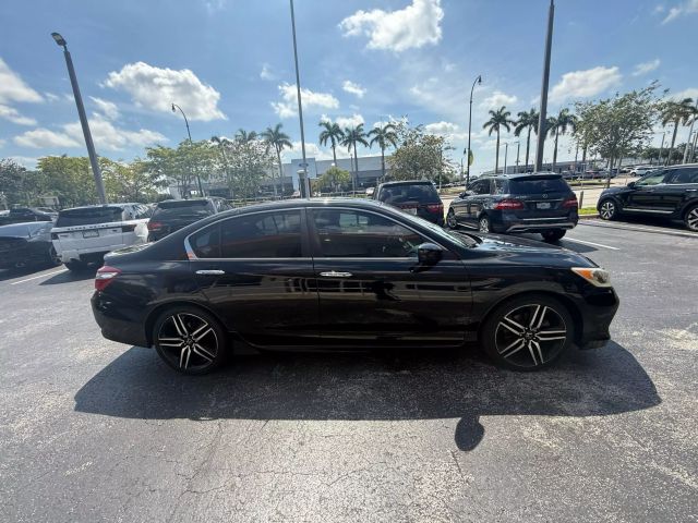 2016 Honda Accord - Image 7