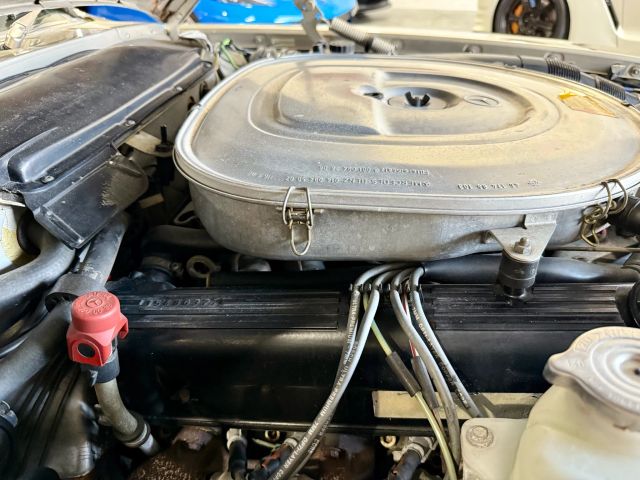 1987 Mercedes-benz 560 Series - Image 175