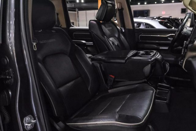 2019 Ram 1500 Crew Cab Laramie Pickup 4d 5 1/2 Ft - Image 31