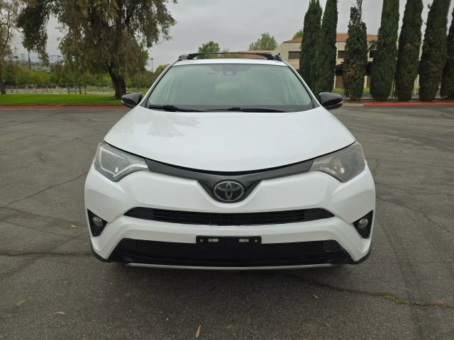 2018 Toyota Rav4 - Image 2