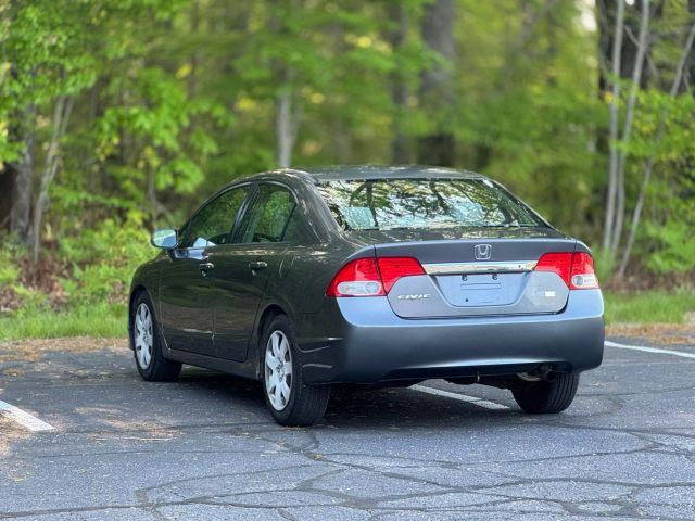 2010 Honda Civic Lx Sedan 4d - Image 7