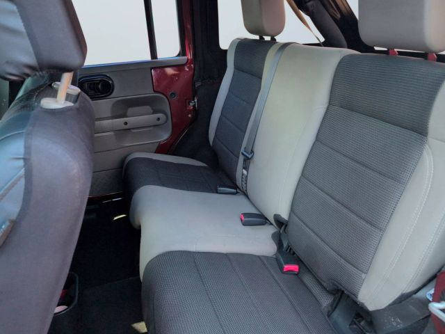 2007 Jeep Wrangler - Image 13