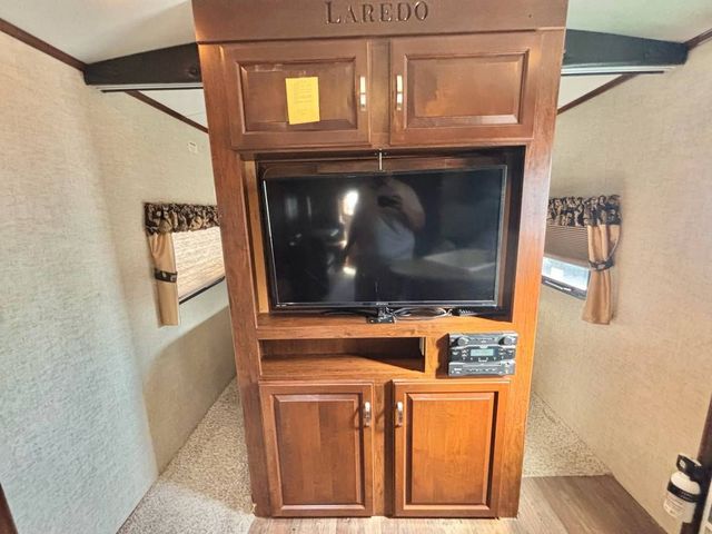 2013 Keystone Rv Laredo Super Lite - Image 15