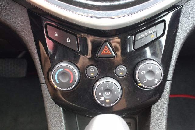 2018 Chevrolet Sonic - Image 17