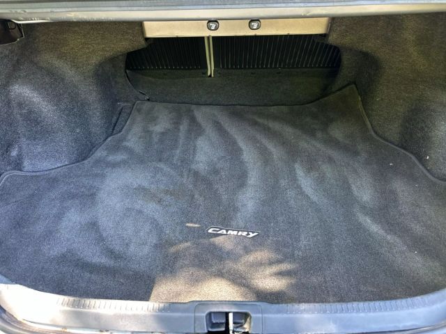 2016 Toyota Camry - Image 10