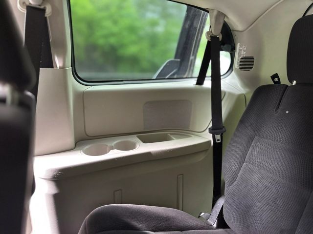 2014 Dodge Grand Caravan Passenger - Image 12