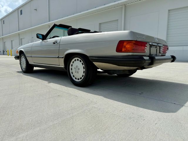 1987 Mercedes-benz 560 Series - Image 89