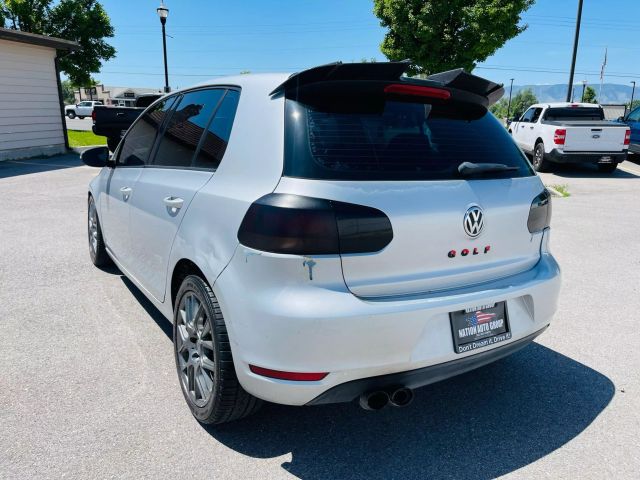 2012 Volkswagen Golf - Image 9