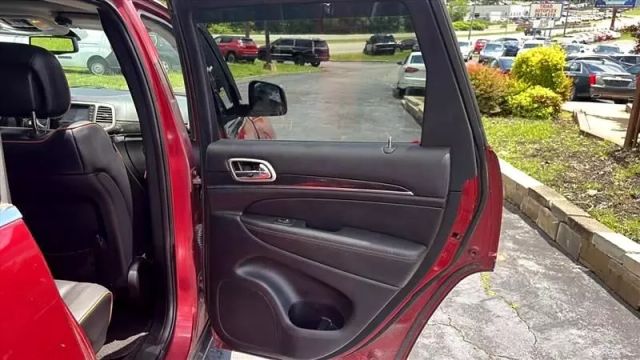 2013 Jeep Grand Cherokee - Image 20