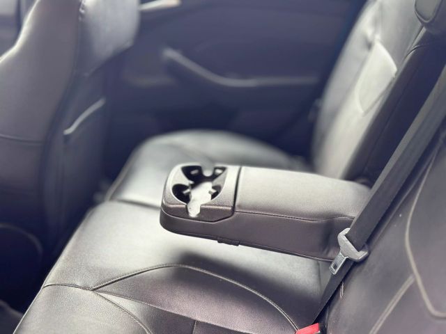 2015 Ford Focus - Image 9