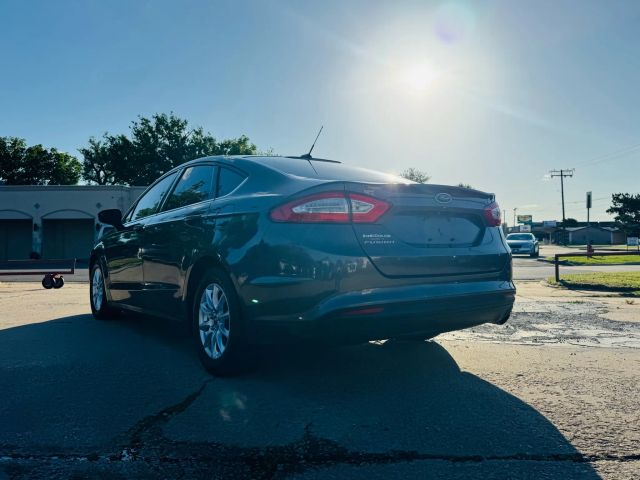 2016 Ford Fusion - Image 7