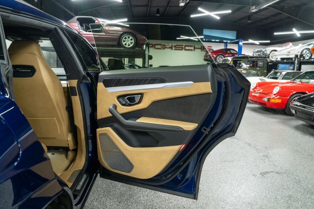 2019 Lamborghini Urus Sport Utility 4d - - Image 14