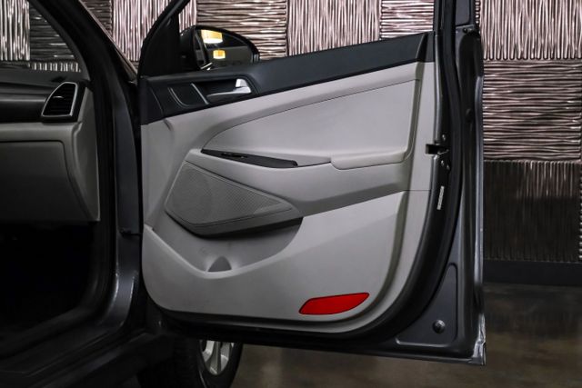 2020 Hyundai Tucson Se Sport Utility 4d - Image 37