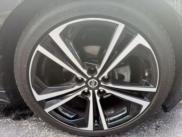 2021 Nissan Sentra - Image 26