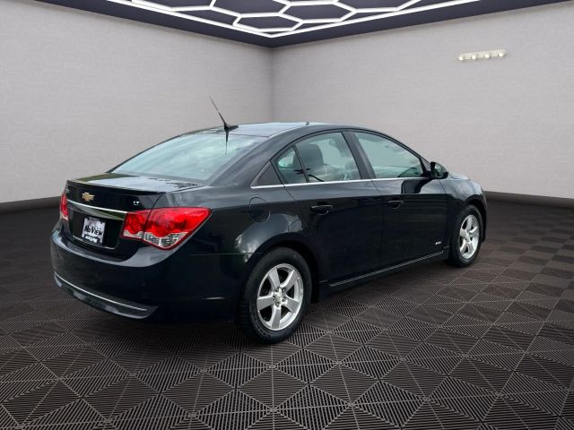 2011 Chevrolet Cruze - Image 8