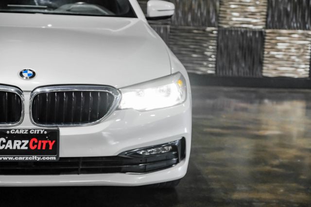 2017 Bmw 5 Series 530i Sedan 4d - Image 40