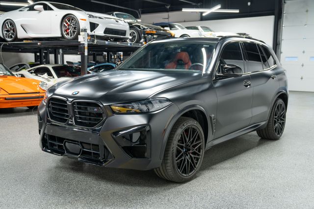2025 Bmw X5 M Competition Sport Utility 4d - - Image 4