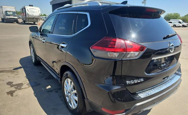 2020 Nissan Rogue - Image 5